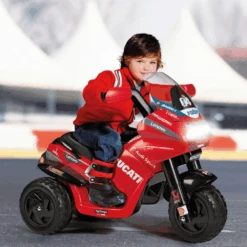 Peg Perego Ducati DESMOSEDICI Evo 6v Kids Ride-On Motorbike 17 Peg Perego Ducati DESMOSEDICI Evo 6v Kids Ride-On Motorbike -Kids Car Sales DucatiDESMOSEDICIEVO Electrickidsbike