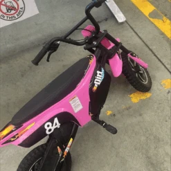 Go Skitz 12v 2.5 Electric Kids Dirt Bike - Pink (Almost Perfect) -Kids Car Sales v572 ge pda250 pnk ap go skitz 12v 2 5 electric kids dirt bike pink almost perfect 2